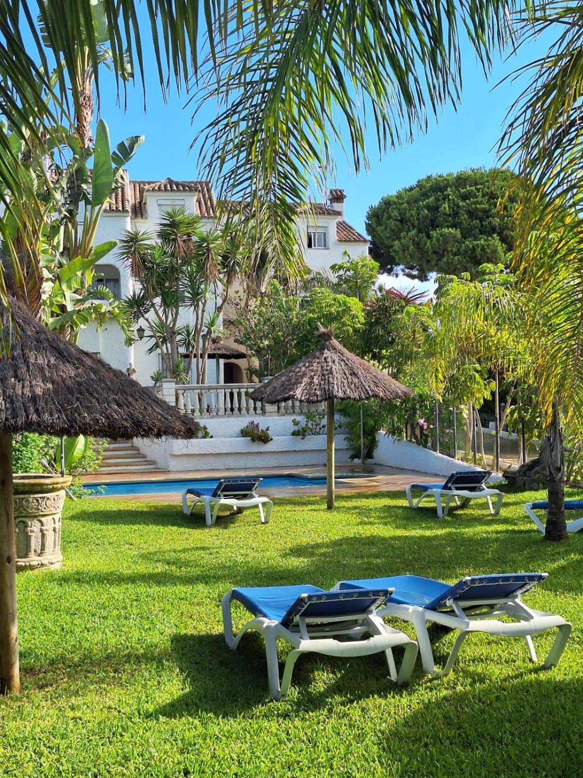 Hacienda El Romeral Apartment *
